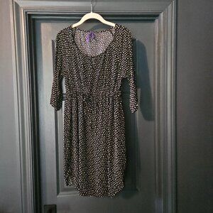 Seraphine Maternity & Nursing Dress. Black with White Dots. Cinch waist. US 6